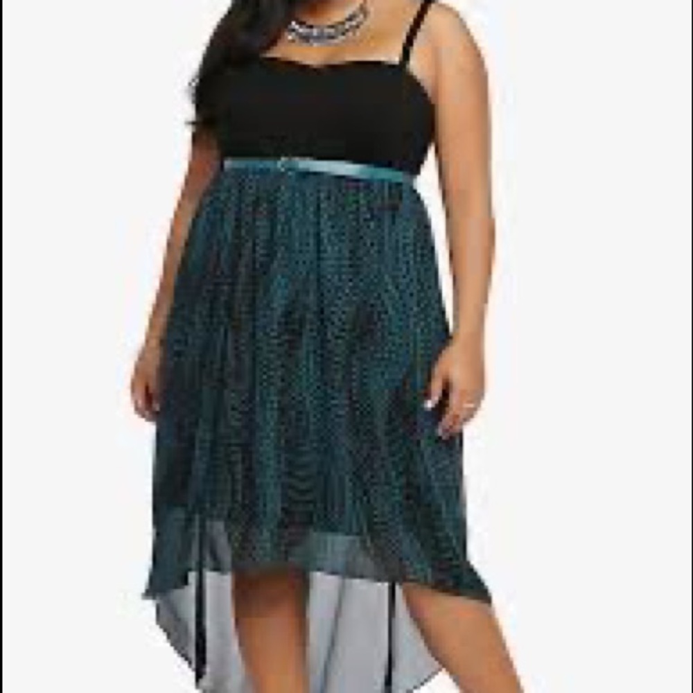 Torrid hi low dress teal and black.  Size 22